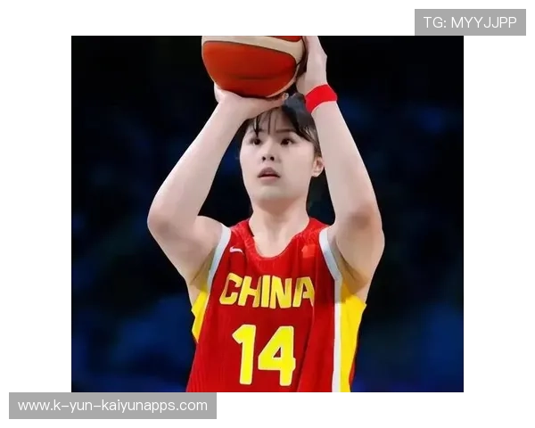 女篮姑娘的拼搏成为全国榜样，女篮女生